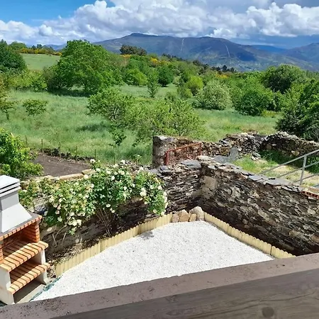 Casina Do Cereixeiro Holiday home *