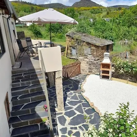 Casina Do Cereixeiro Holiday home *